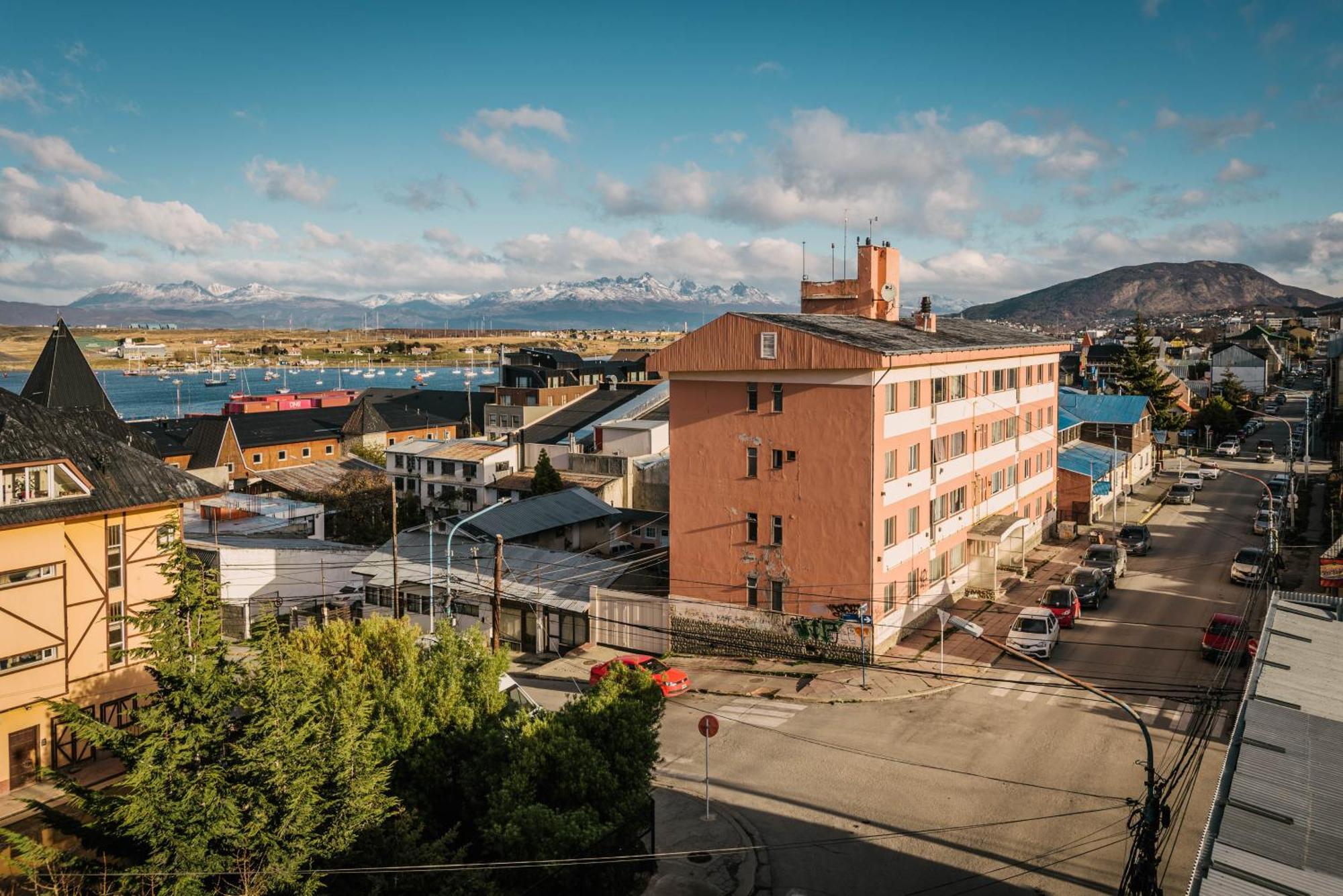 Gente Del Sur - Urbano Centro Appartement Ushuaia Buitenkant foto