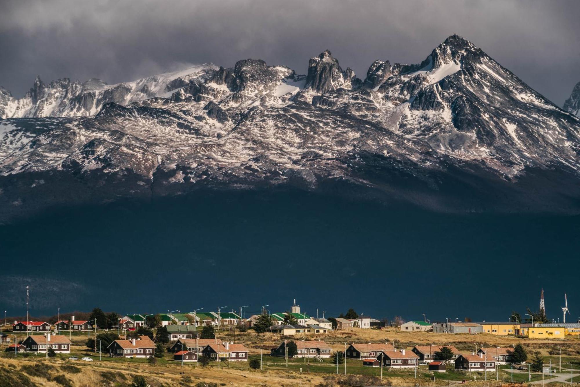 Gente Del Sur - Urbano Centro Appartement Ushuaia Buitenkant foto