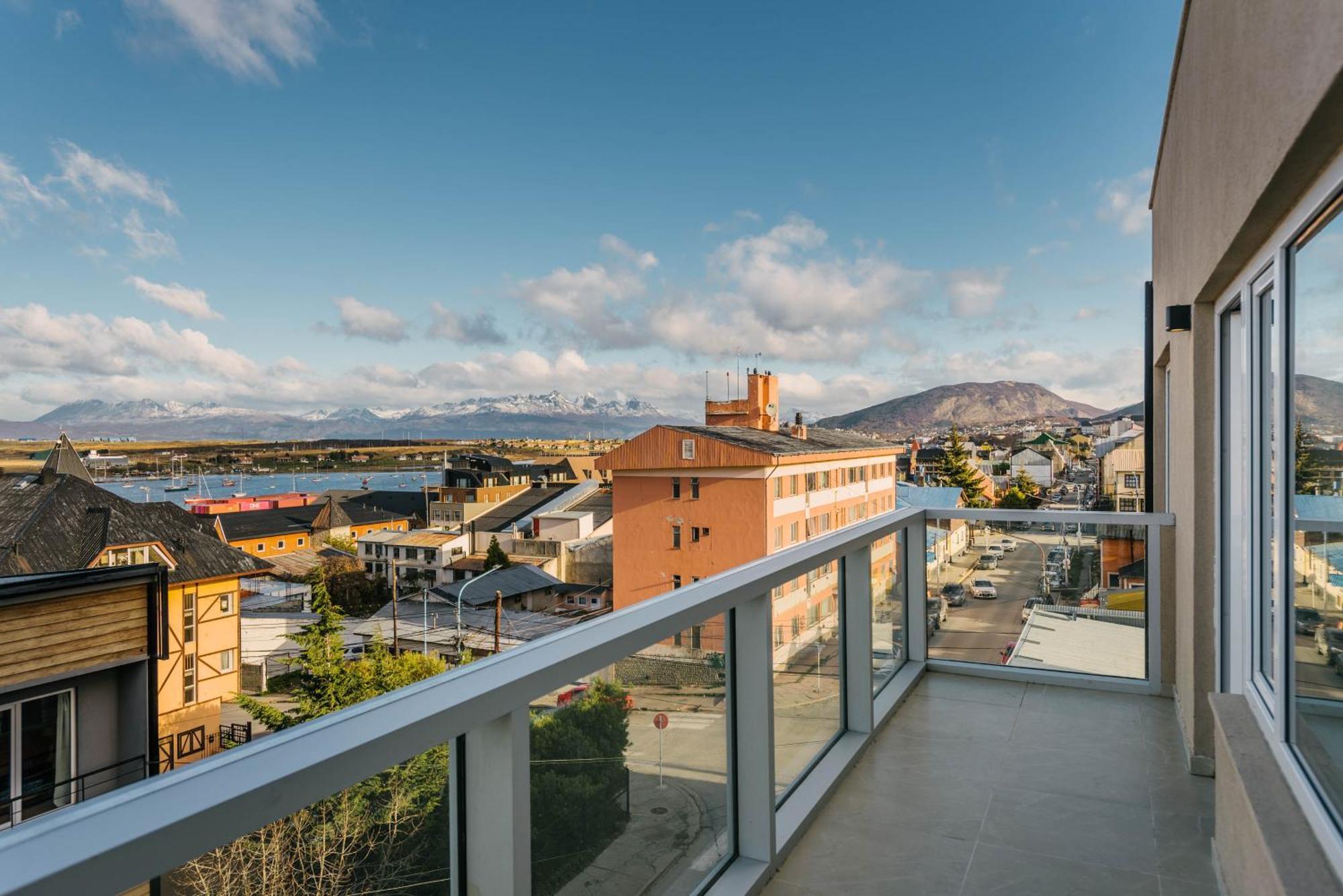 Gente Del Sur - Urbano Centro Appartement Ushuaia Buitenkant foto