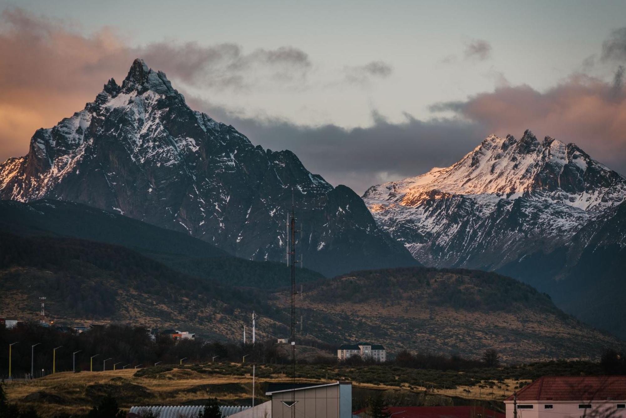 Gente Del Sur - Urbano Centro Appartement Ushuaia Buitenkant foto